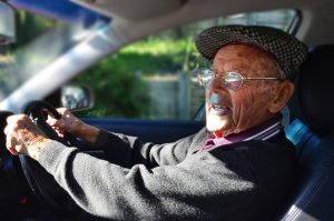 Počet seniorů prudce narůstá, znamená to větší rizika v dopravě foto 2