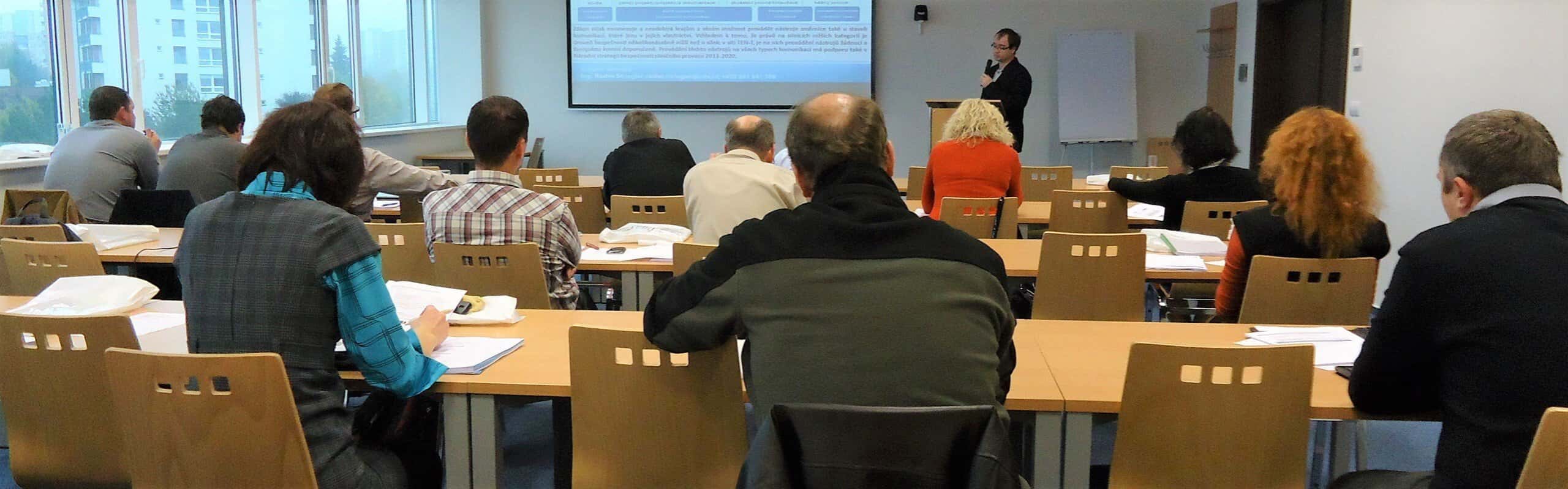 Carousel: Školení auditorů bezpečnosti pozemních komunikací