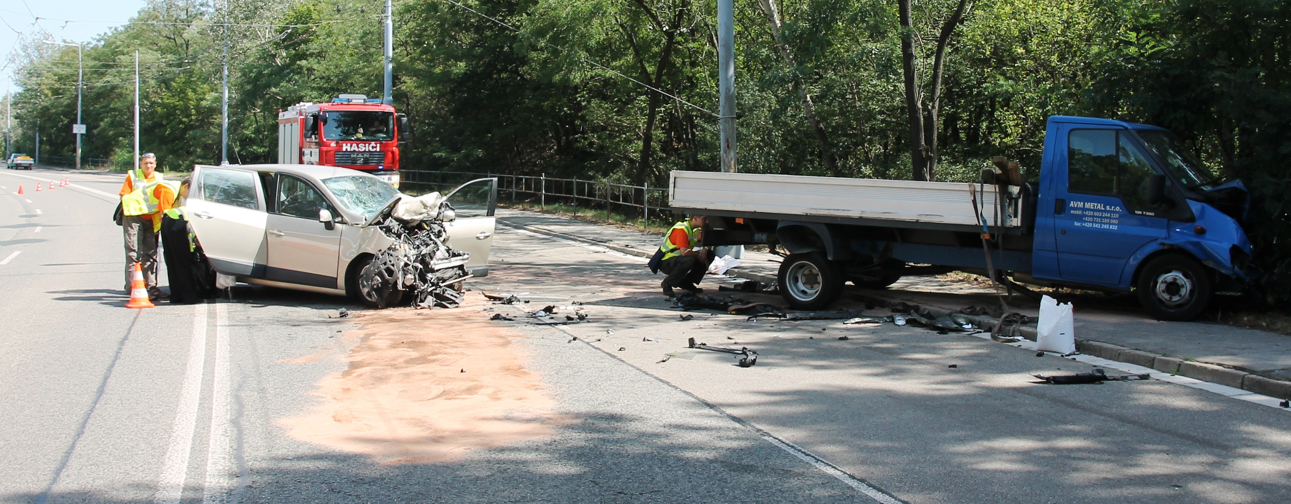 Carousel: Traffic accident laboratory
