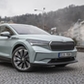 Média: Za rok 2021 přibylo v Česku o pětinu méně elektromobilů, vede Škoda Enyaq iV