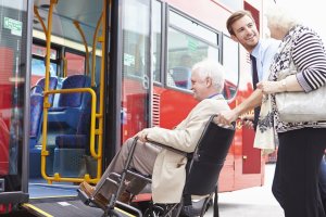 Počet seniorů prudce narůstá, znamená to větší rizika v dopravě foto 1